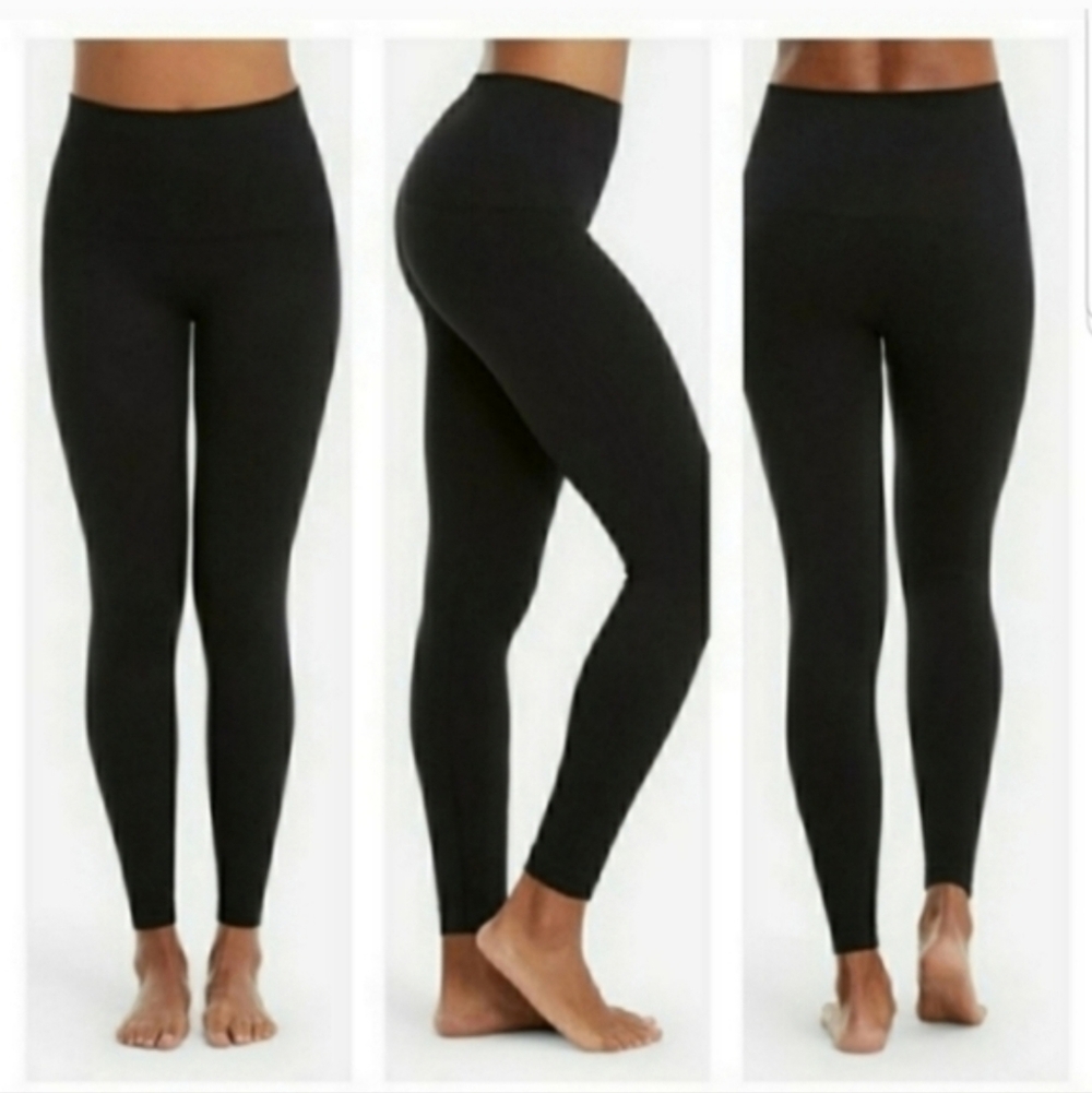 Spanx Sz Large Black Seamless Leggings